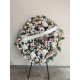 CORONA FÚNEBRE PREMIUM CON ROSAS BLANCAS Y FLOR ROSA